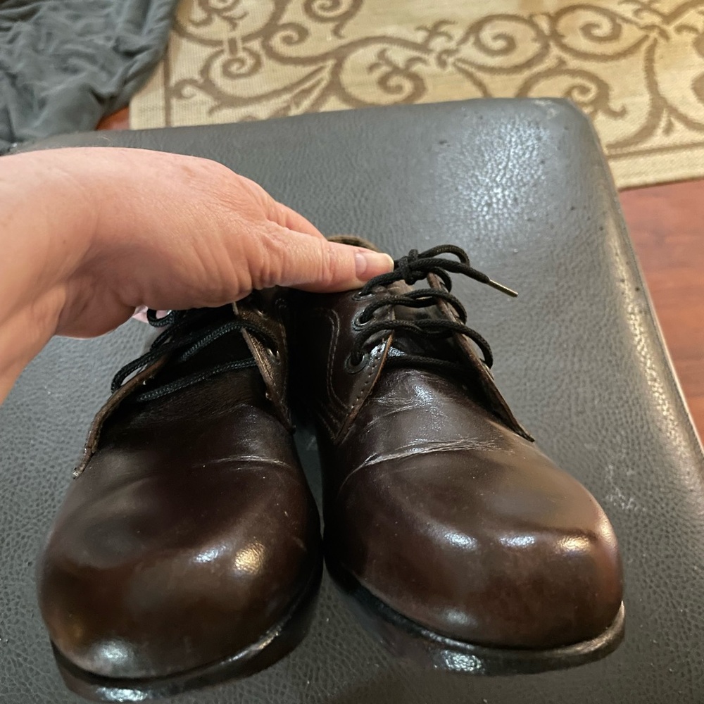 Classic Women's Brown Lace-Up Leather Shoes - Picture 7 of 12